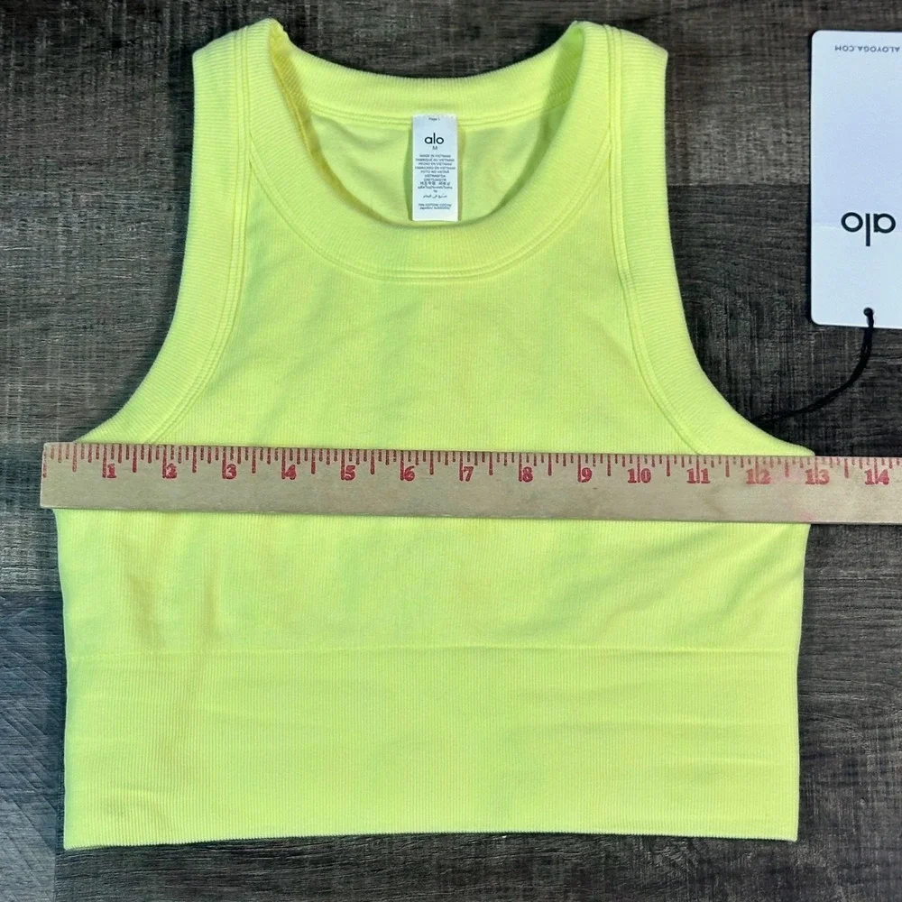 Alo Yoga Seamless Delight High Neck Bra NWT Womens Medium Sunshine Yellow Ribbed